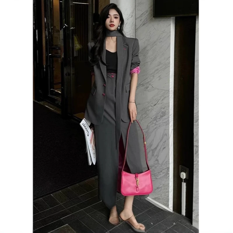 大码灰色小西装两件套装半身裙女2025秋季新款韩系高级感西服胖mm