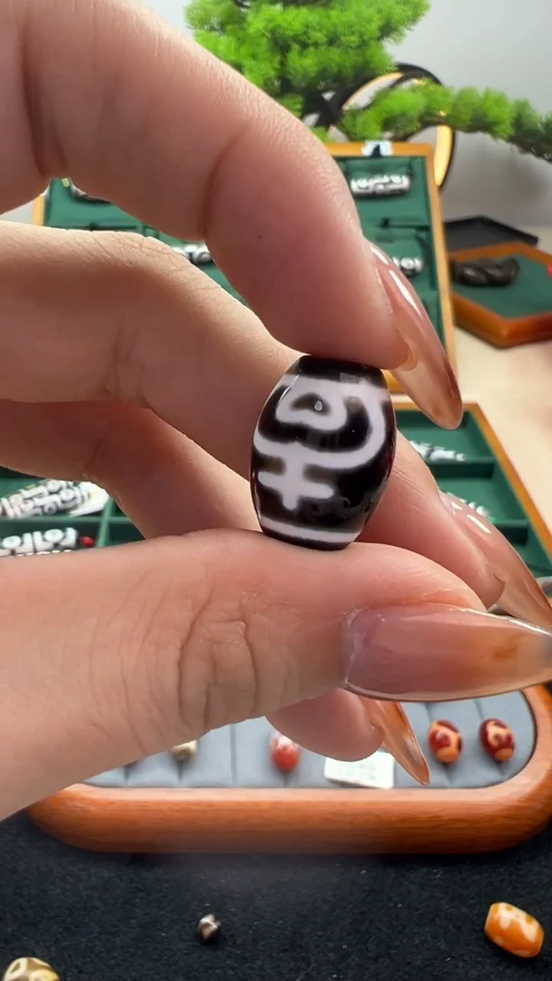 玛瑙/玉髓（覆膜）颈饰未镶嵌34.(微瑕随机发货)