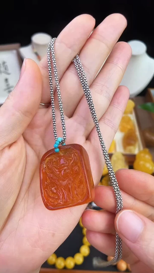 琥珀未镶嵌珠宝奇石柒月