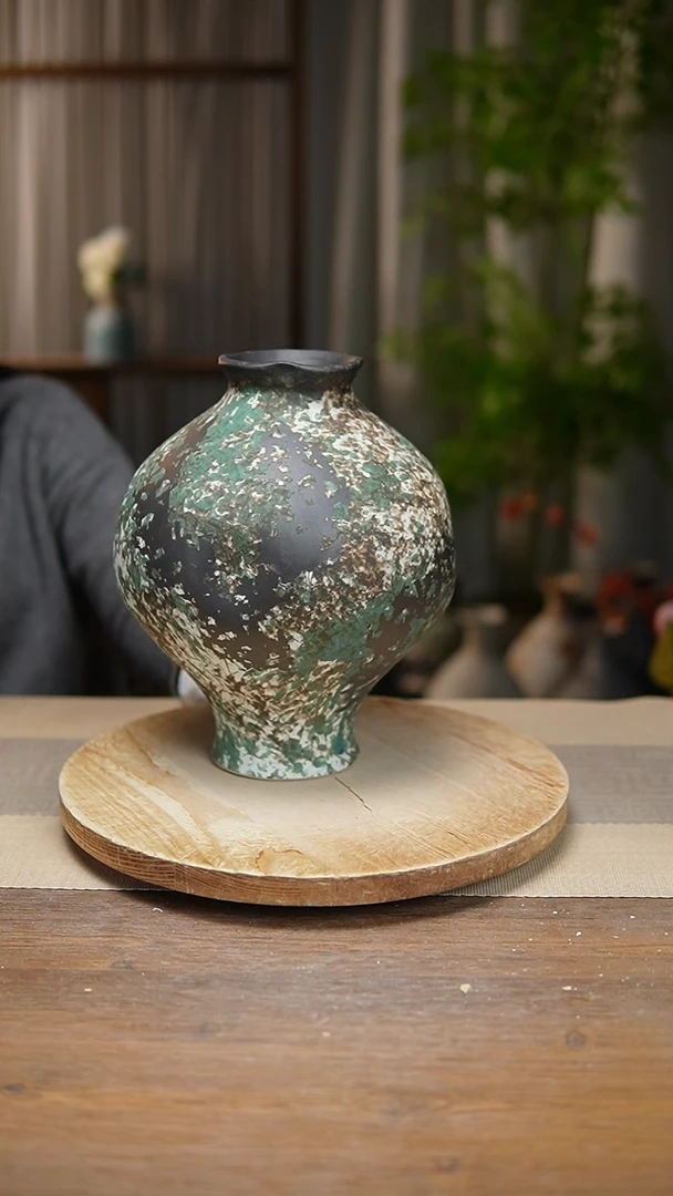 【闪购商品】陶瓷花器涂鸦绿灯笼