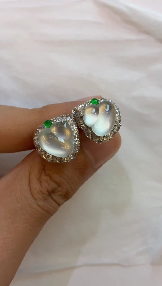 吊坠(不含链)18K金镶嵌翡翠葫芦耳钉