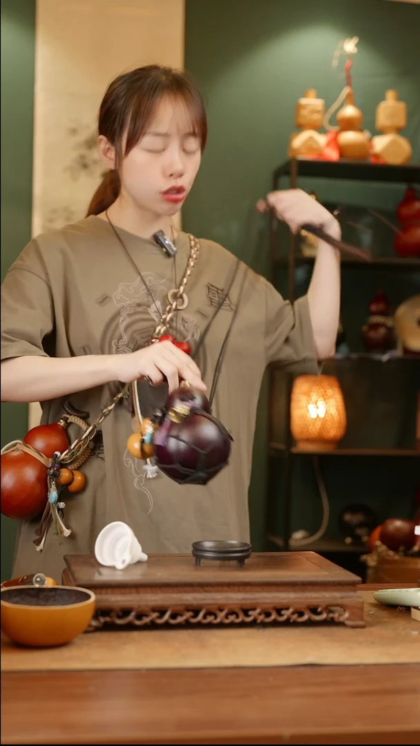 307号精品天然大漆酒葫芦一物一拍~