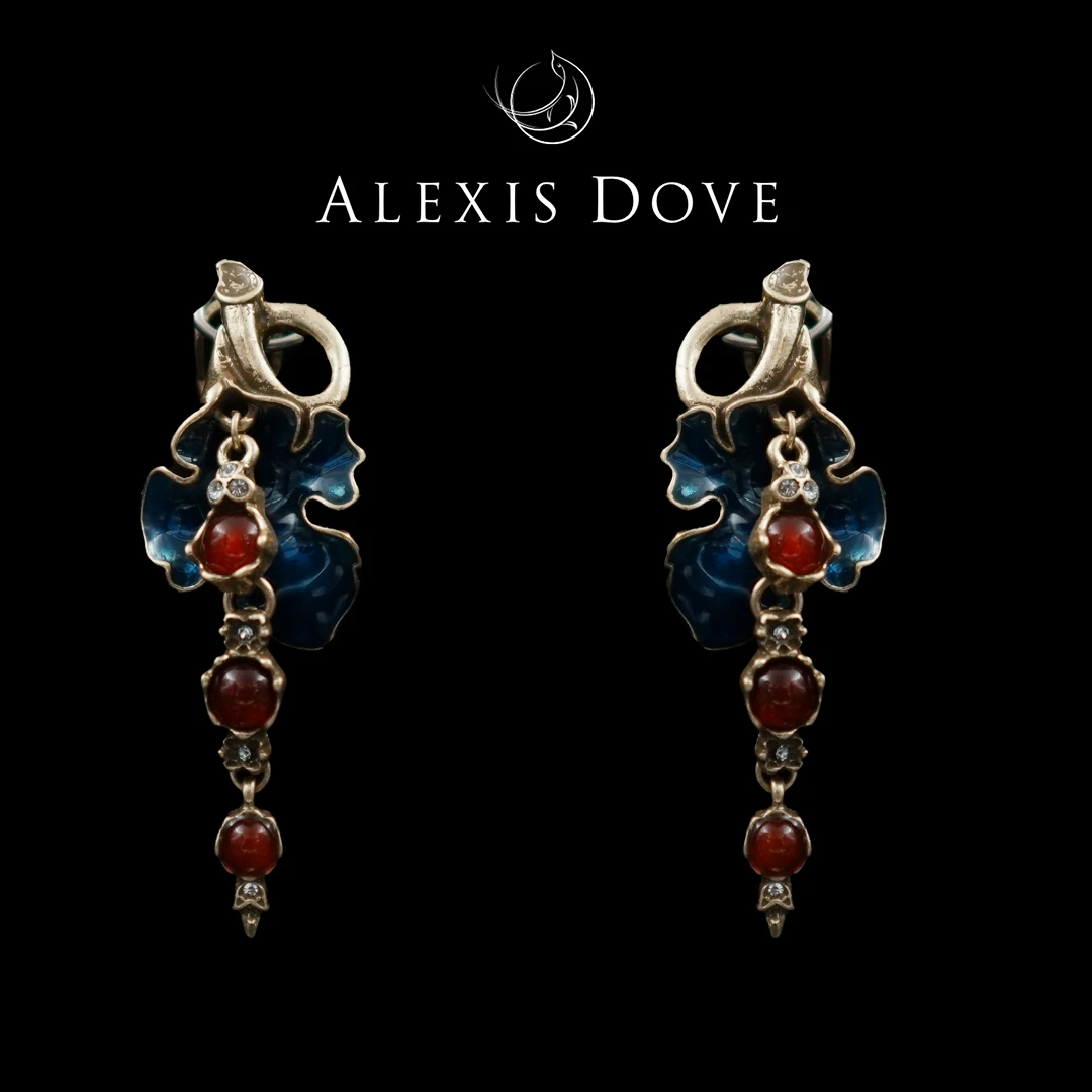 铜合金合成锆石耳饰 复古珐琅蓝色树叶流苏耳钉【乐亿】