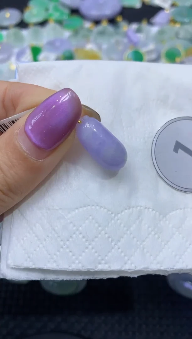 颈饰18K金镶嵌翡翠天然缅甸翡翠A货