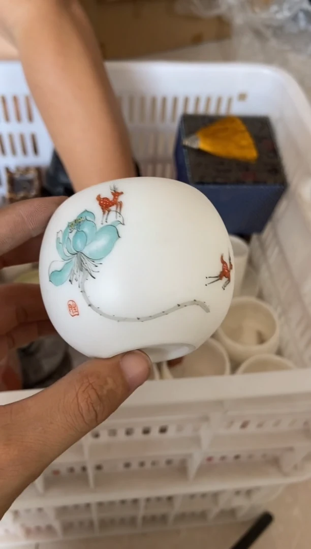 无运费险有瑕疵的摄影的产品有使用过的痕迹有点脏介意勿拍