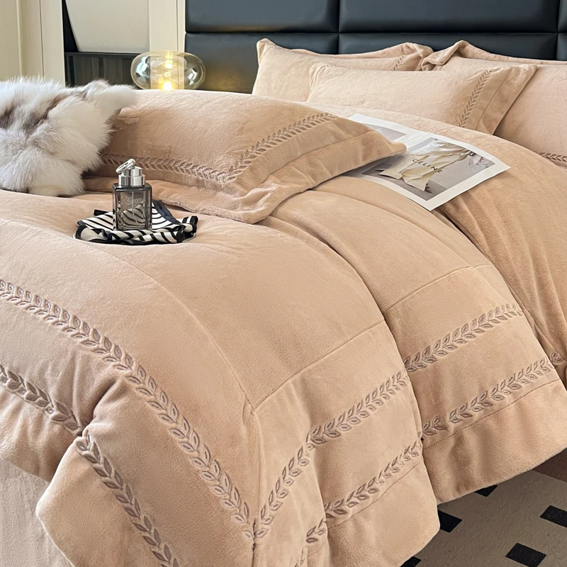 高级感A类母婴级加厚保暖牛奶绒四件套被套水晶绒冬季双面绒加绒4