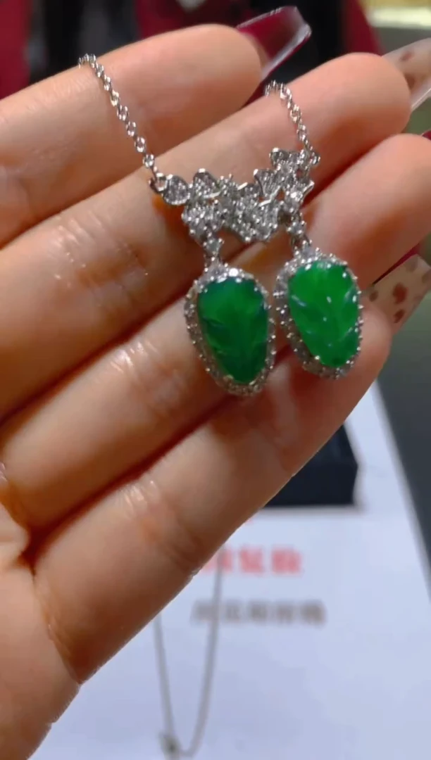 颈饰未镶嵌翡翠多样性发一