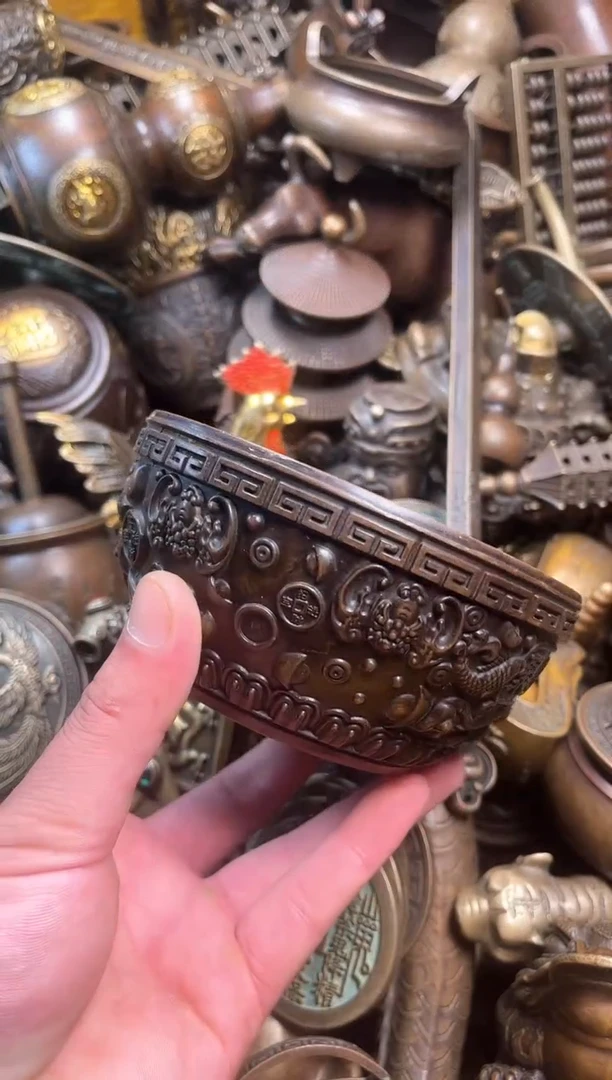 精美铜器点击下单