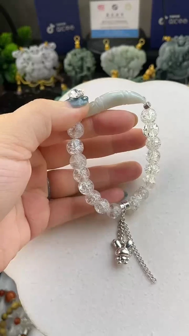 翡翠未镶嵌颈饰定制翡翠