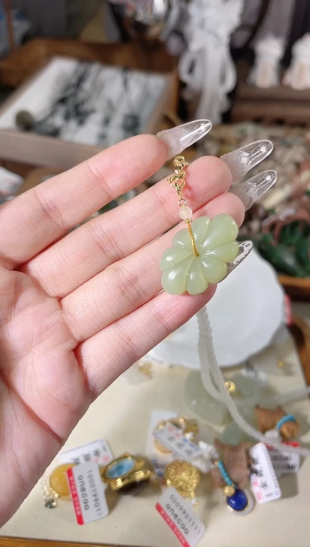 吊坠(不含链)银S925镶嵌和田玉多样性发货其一孤品默认微瑕