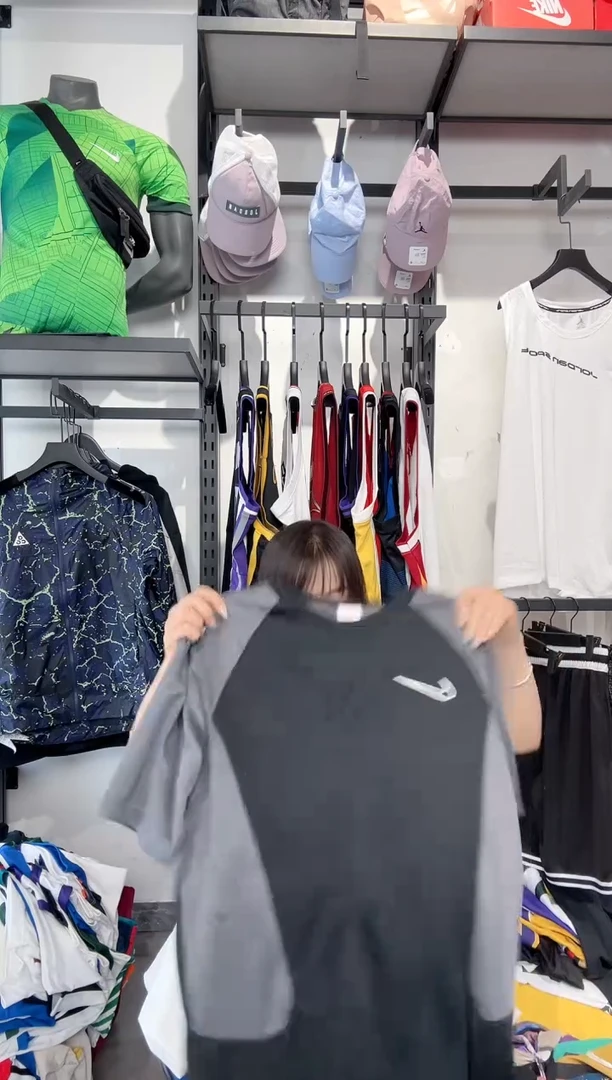1709 编码 耐克卫衣服饰过款为准 尺码  2