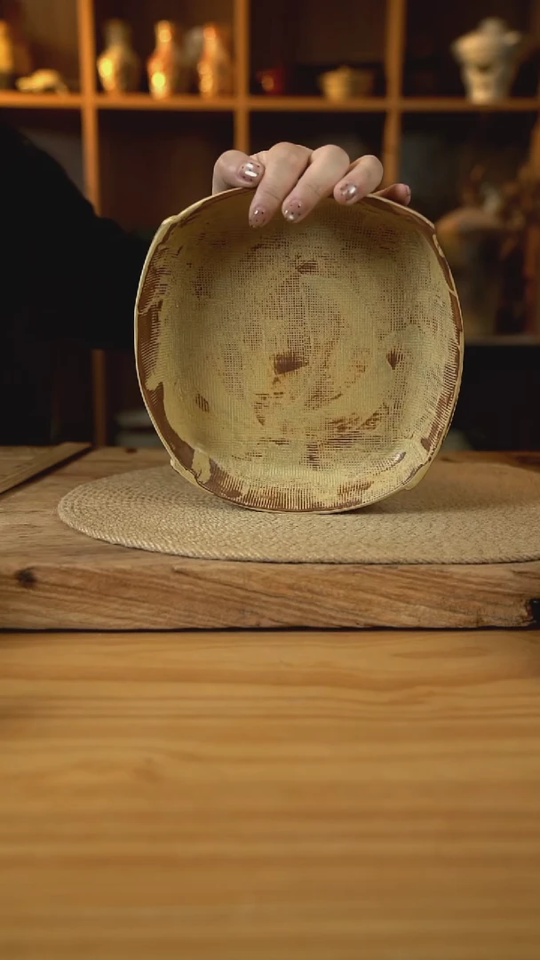 038布里纹黄系列的8.5英寸四方布里纹大盘子1个