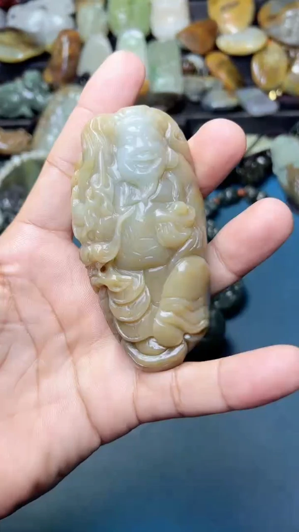 未镶嵌和田玉把件-