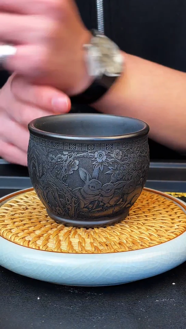 生肖杯   瑞兔盈门  玄铁石黄 主人杯
