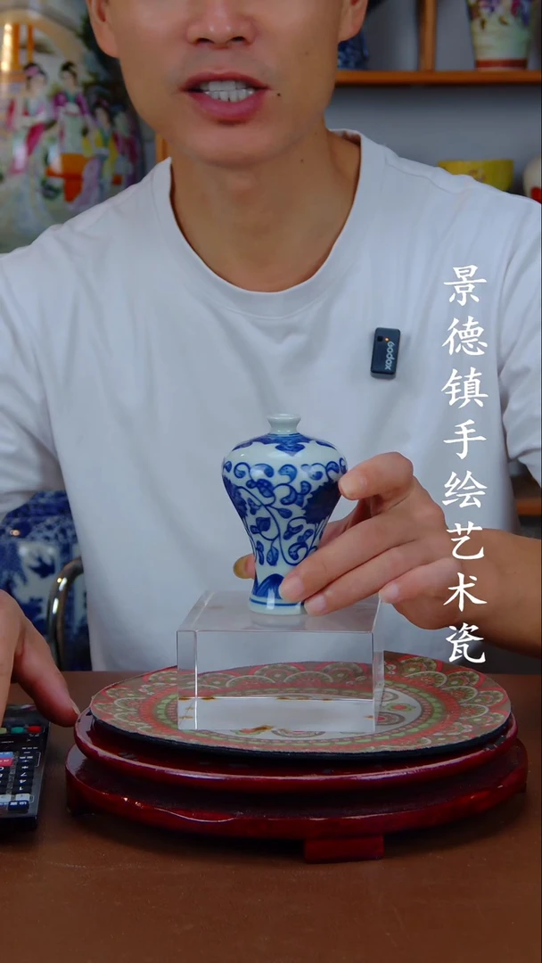 现代景德镇手工手绘陶瓷摆件3