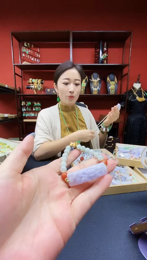 颈饰未镶嵌翡翠翡翠手牌
