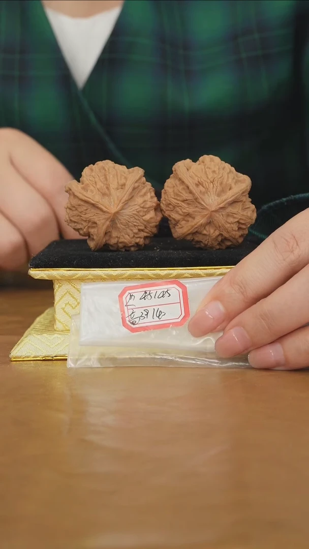 把件文玩核桃罗汉头三棱