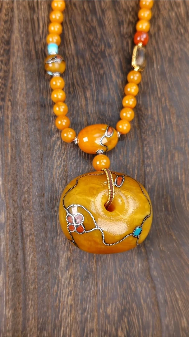 裸石琥珀未镶嵌多样性发货1，假一赔4