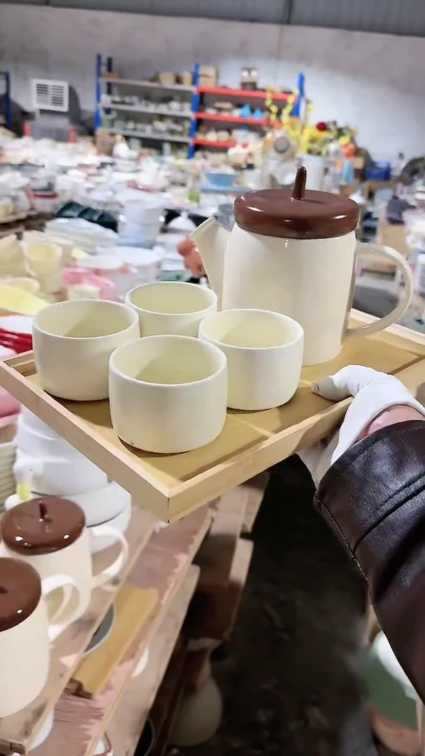 【闪购商品】瓷片一壶4杯5件套微瑕 凑满20元包邮