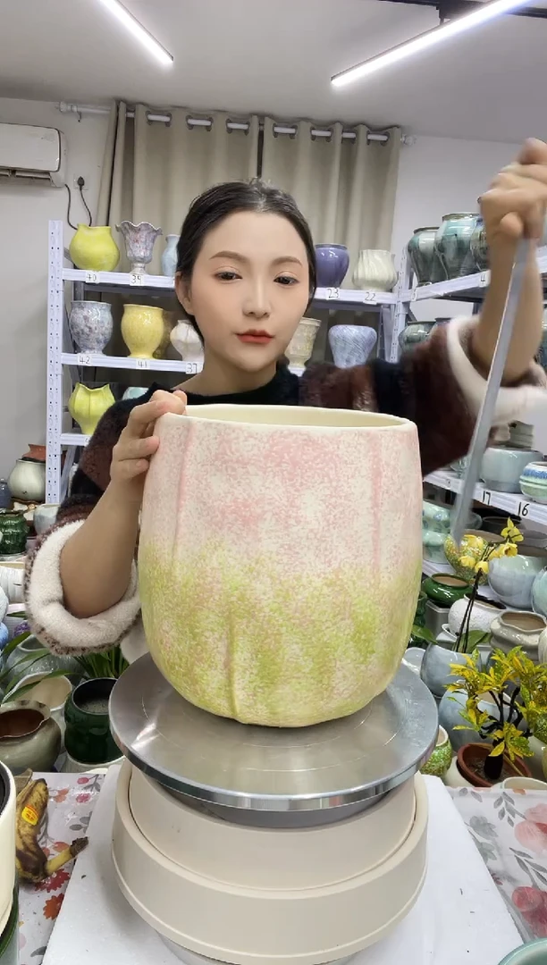 【12.15】花盆链接 高：25  口：20