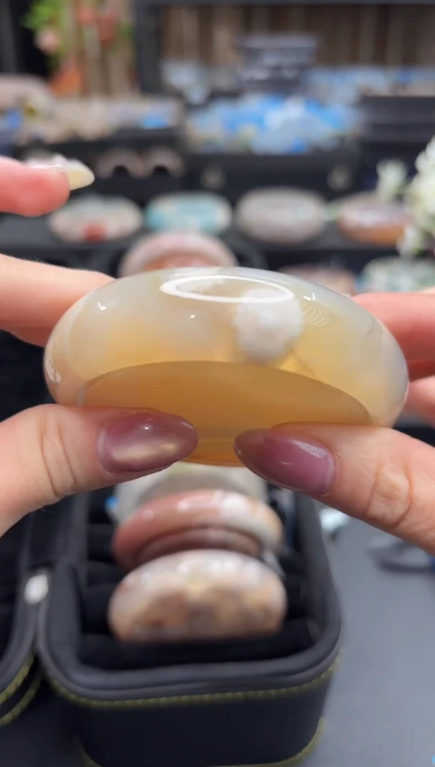 未镶嵌手镯石英质玉122(59圈赠送镯心)