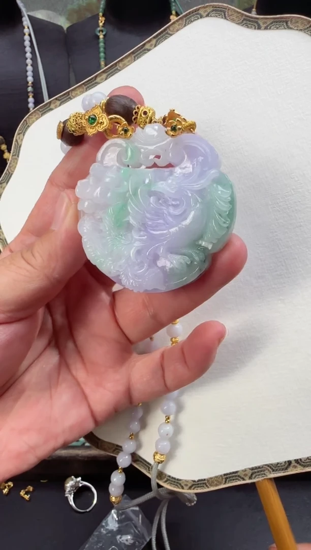 【闪购商品】翡翠颈饰未镶嵌拍照