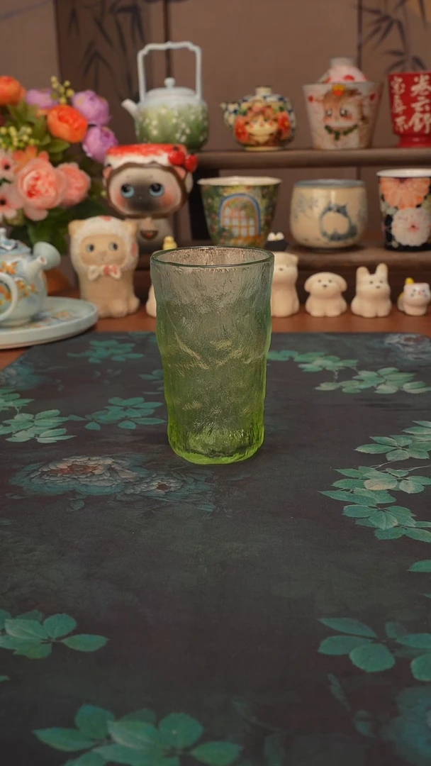 【落单】渐变绿手握杯