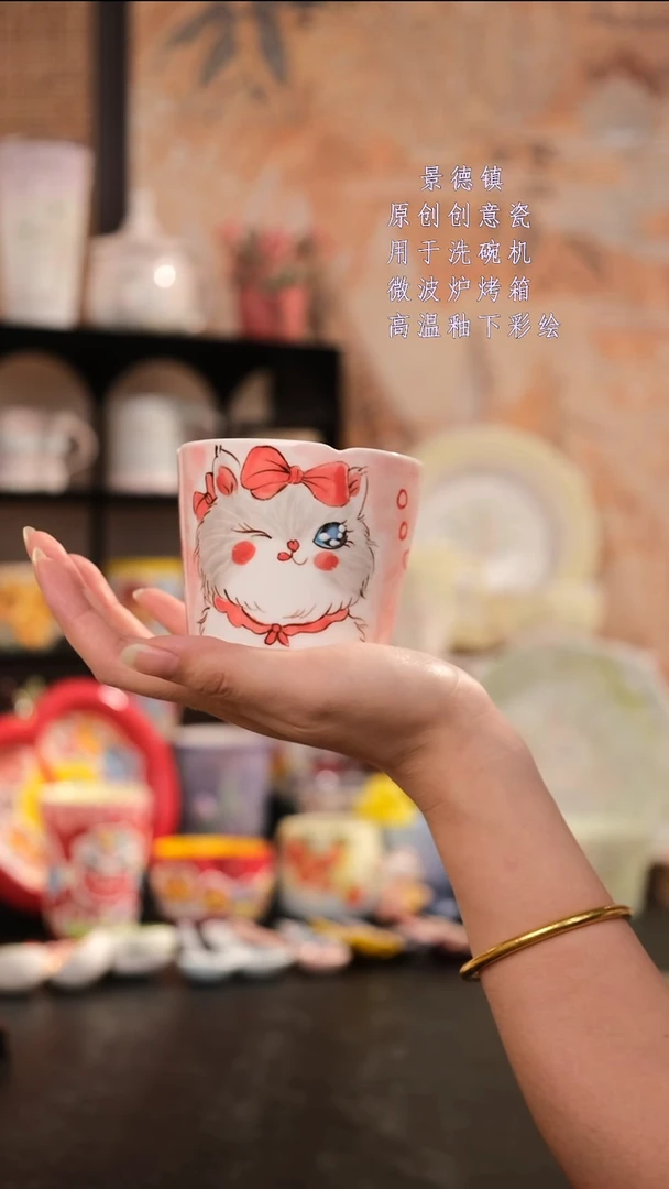 摆件景德镇手工手绘设计师款