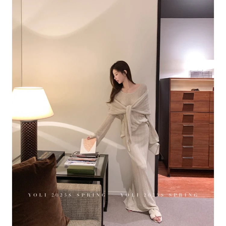 莱赛尔亚麻镂空针织精致优雅的一整套法式度假风套装三件套6861#