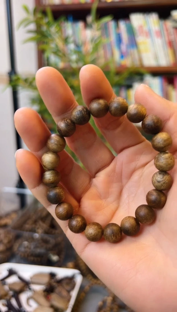 【闪购商品】沉香手串棋楠圆珠单圈多样性发一条