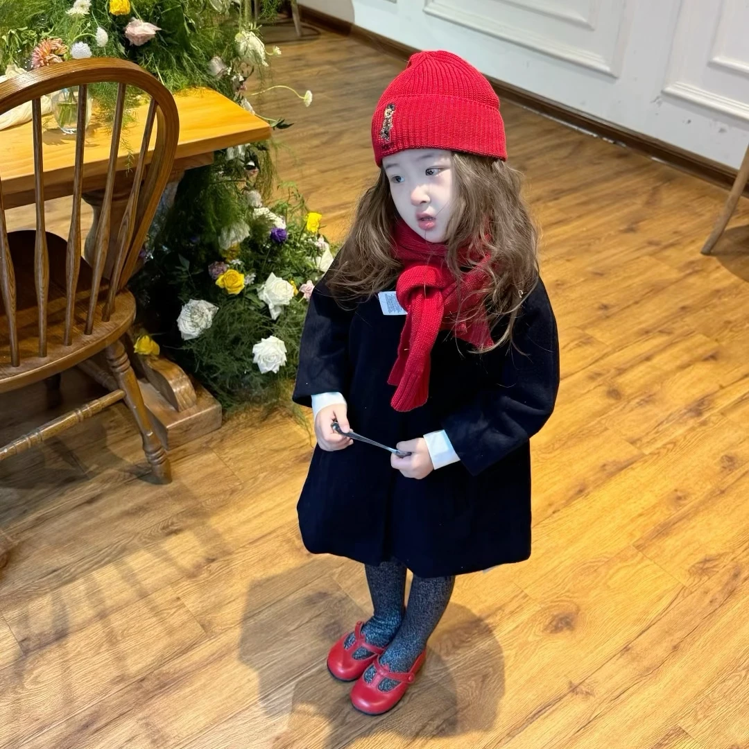 小思家2025年女童秋冬新款韩版简约黑色呢子大衣学院风连衣裙套装