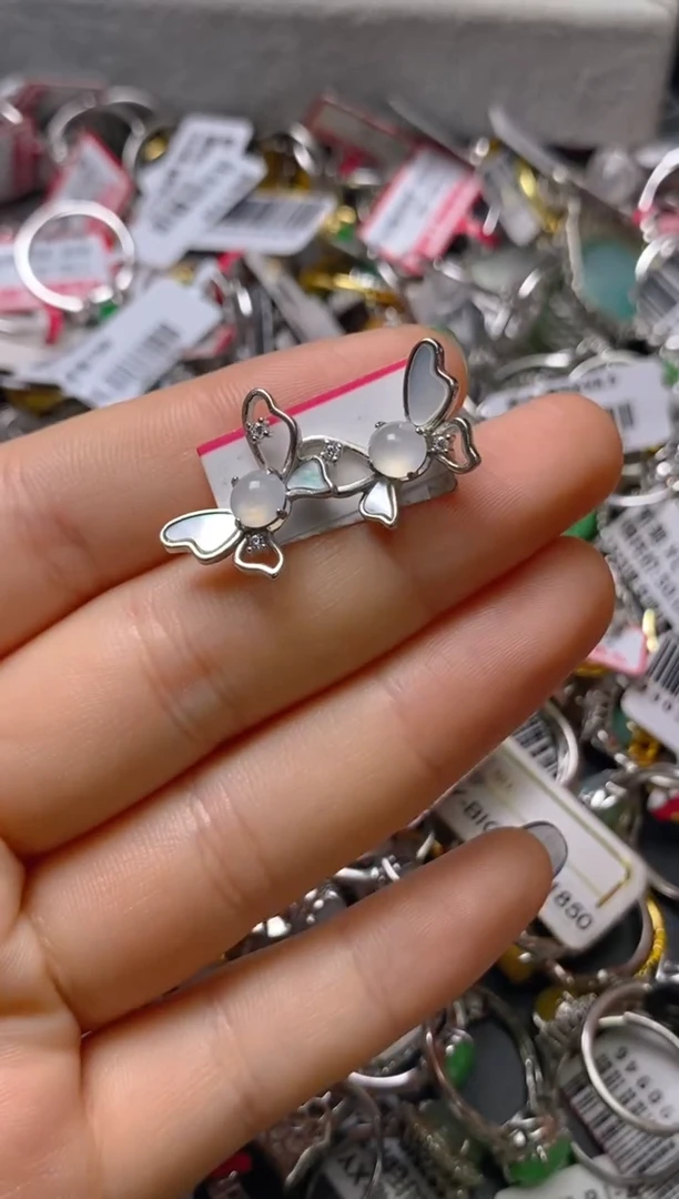 银S925镶嵌戒指翡翠百内无证书