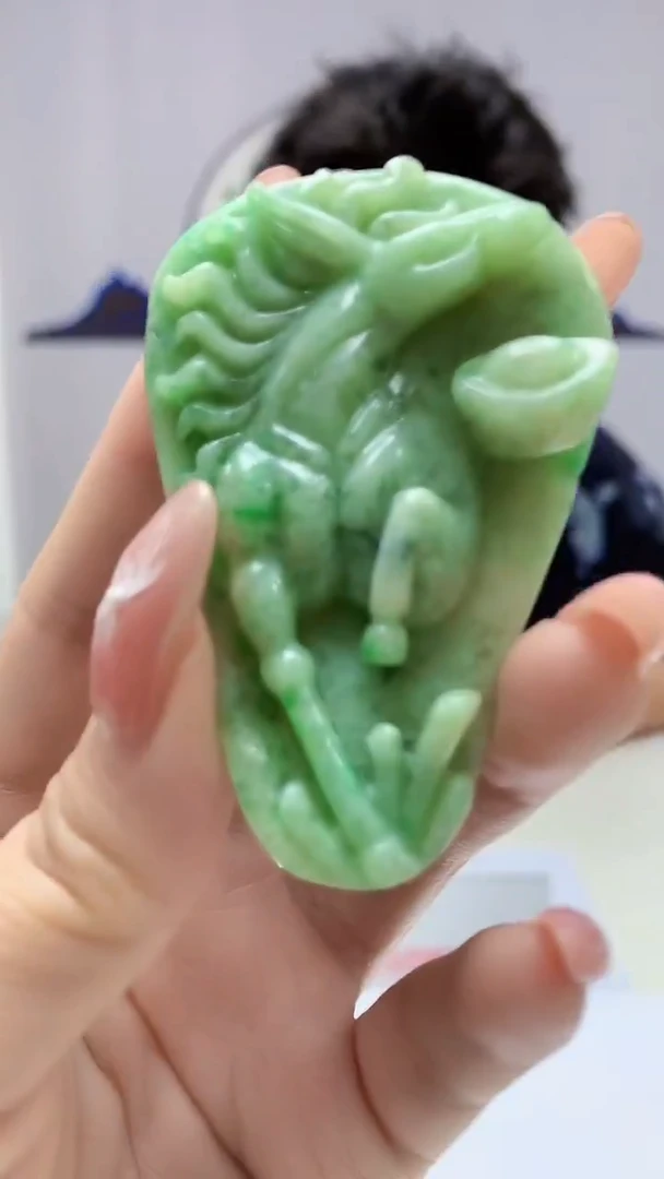 【闪购商品】定制翡翠未镶嵌4688DD-毛货挂件162