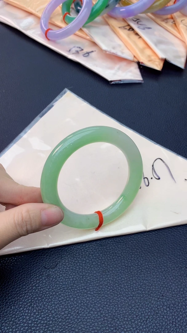未镶嵌手镯翡翠马**学0282067954