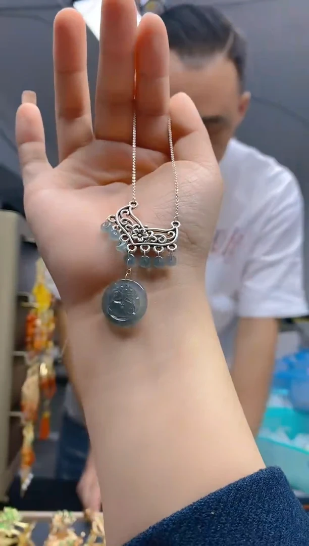 【闪购商品】翡翠耳饰银S925镶嵌135翡翠锁骨链