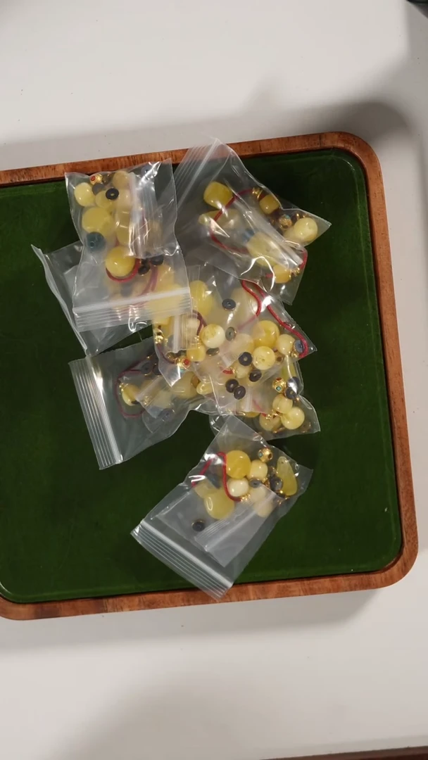 颈饰琉璃雪芭琉璃一整套文玩配饰