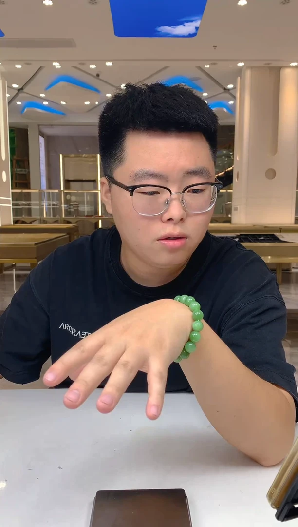 定制和田玉天然和田玉（拍一发一)