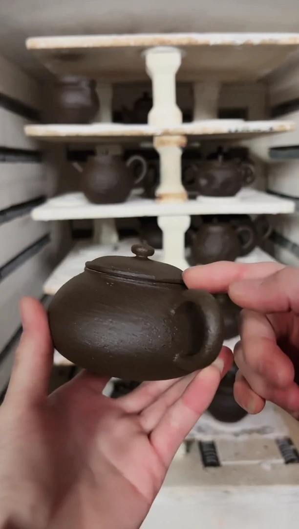 【闪购商品】冰碛岩陶制手工壶寒江180cc