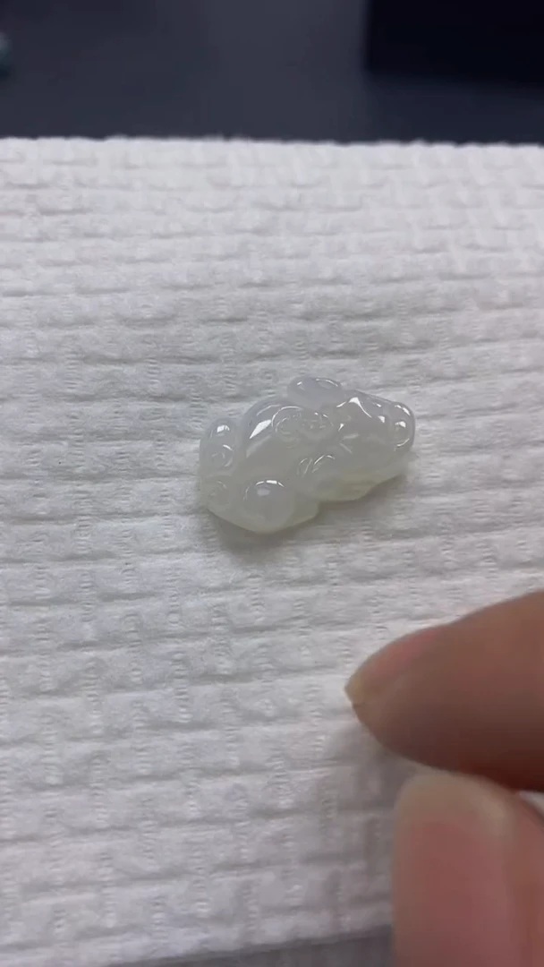 颈饰未镶嵌翡翠060