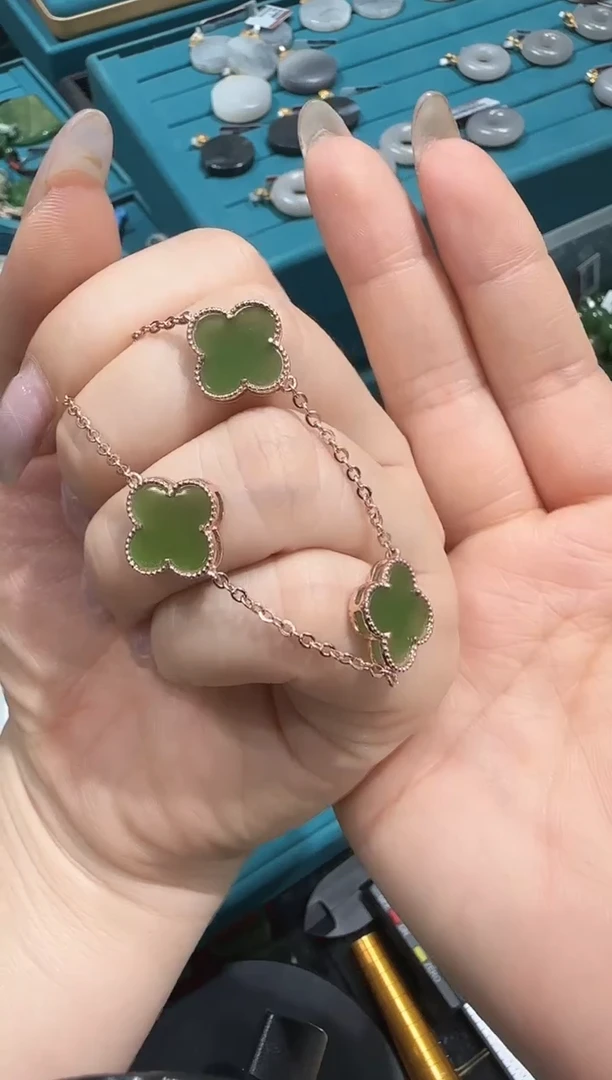 【闪购商品】和田玉手链/多样性发未镶嵌R168