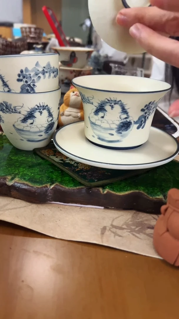【茶瓷物语】手绘汤圆猫盖碗配两个杯子