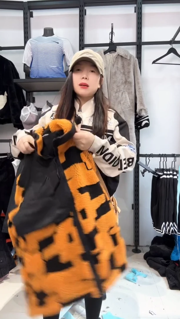 2307编码  瑕疵直播间过款为准 尺码L