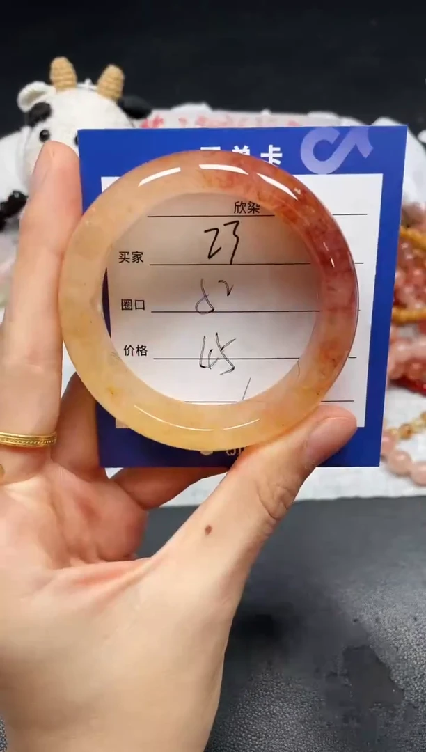 未镶嵌手镯石英质玉23