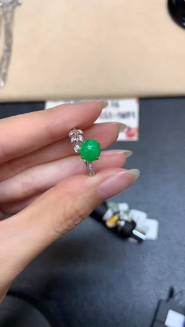 翡翠戒指18K金镶嵌18【无鉴赏期】