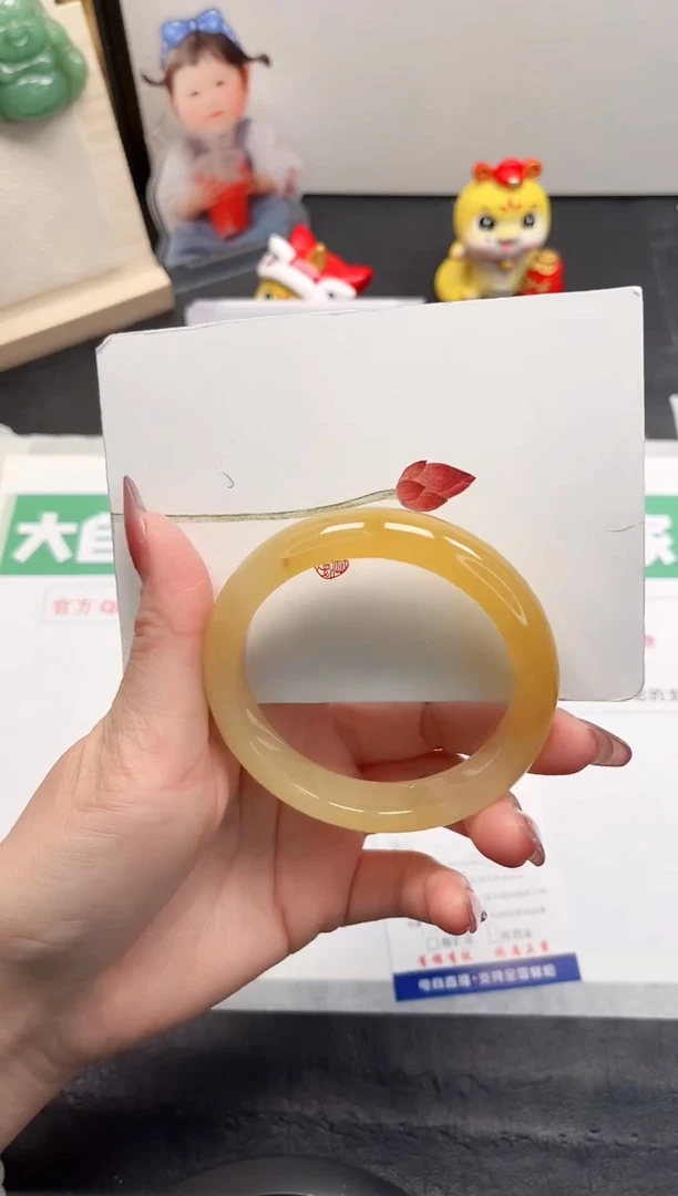 【闪购商品】石英质玉手镯未镶嵌165-57.6