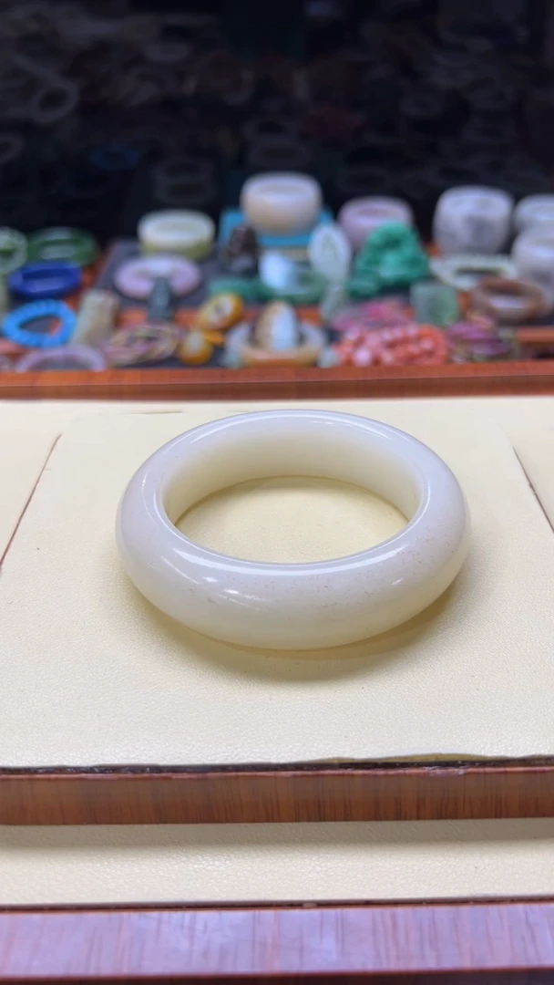 未镶嵌手镯石英质玉幸***子043