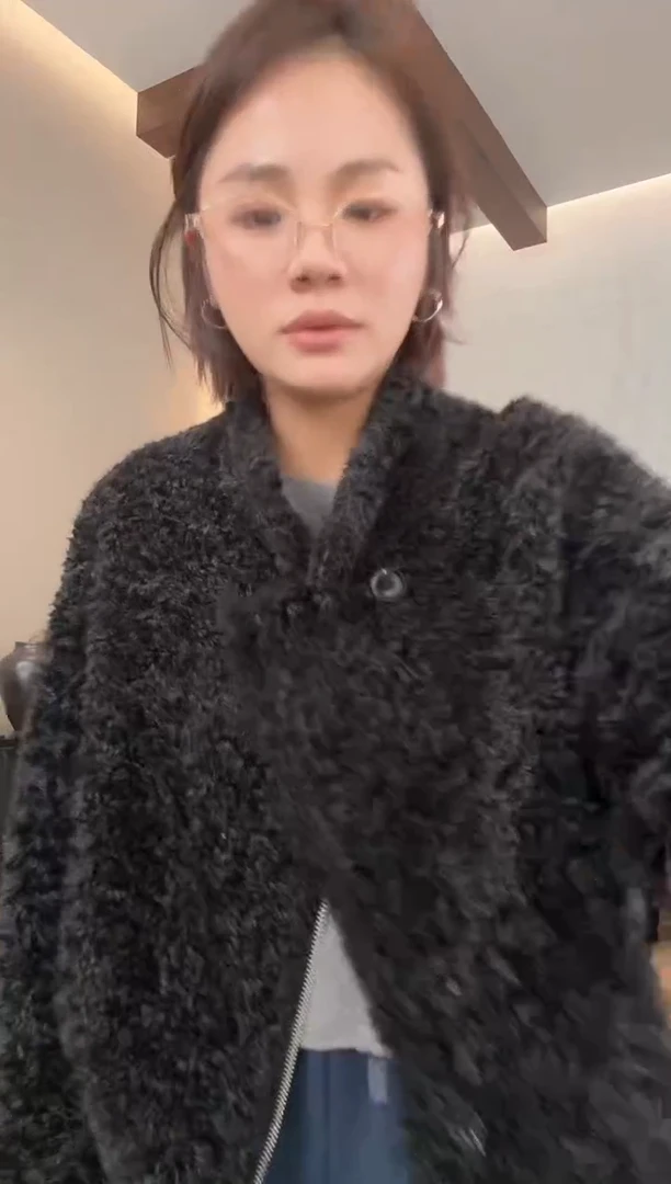 D**_XUZIYU.小个子定制外套