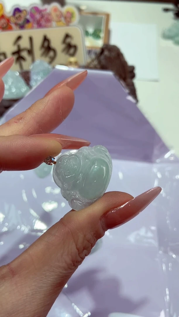 颈饰未镶嵌翡翠天然缅甸翡翠吊坠随机发货