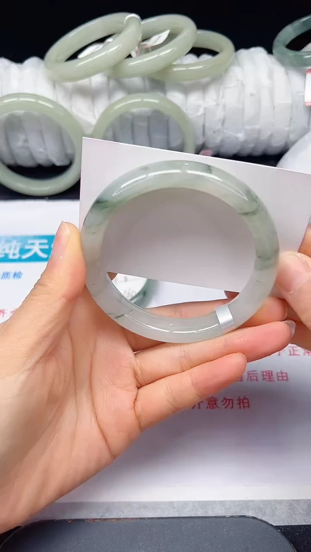 未镶嵌手镯石英质玉64-60/61