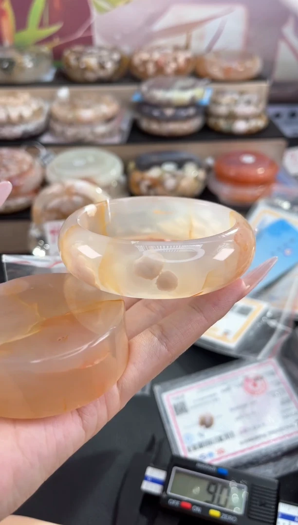 手镯玛瑙/玉髓未镶嵌58